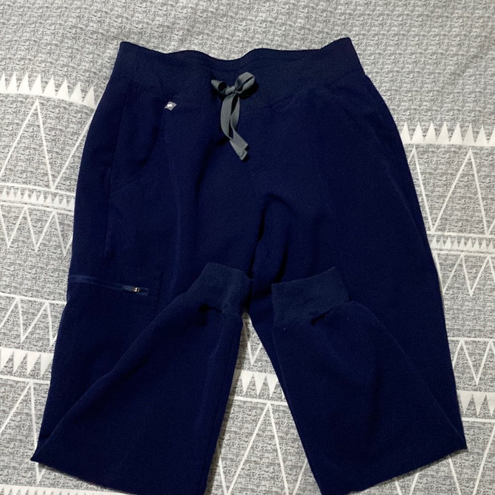 Figs scrub pants